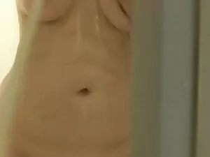 Dormir asiática madr ...