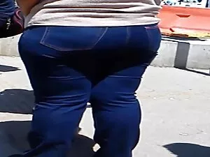 Hermosa checa se mas ...